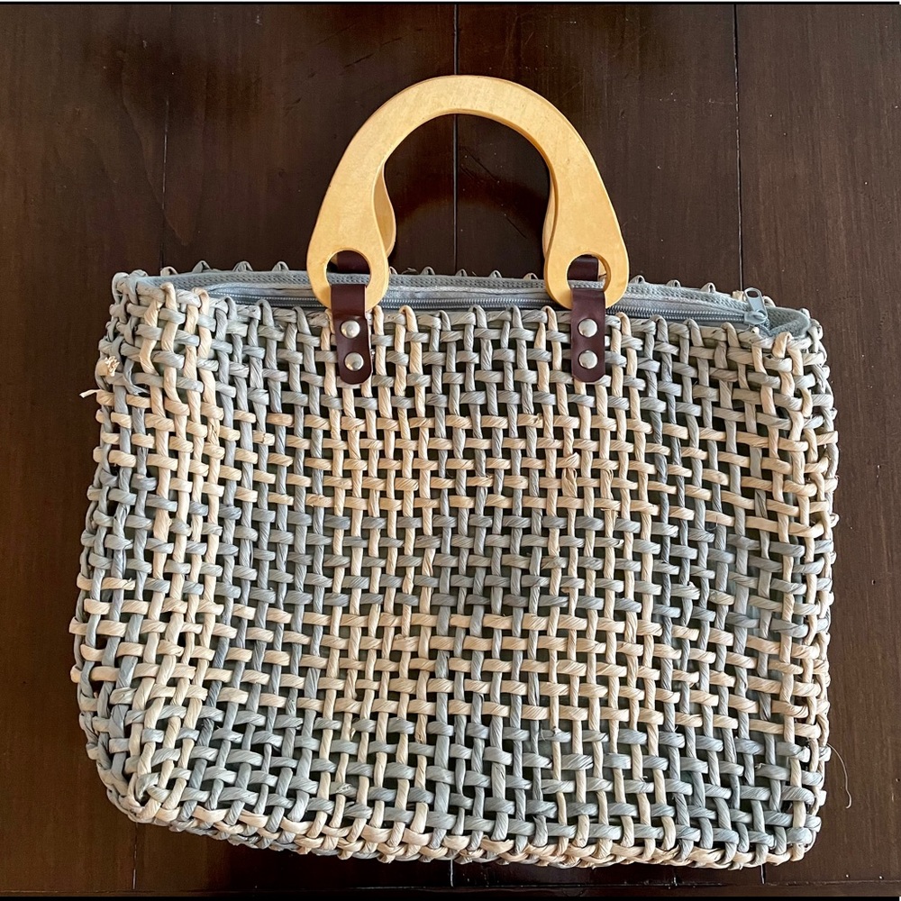 Straw Bag with Wooden Handle